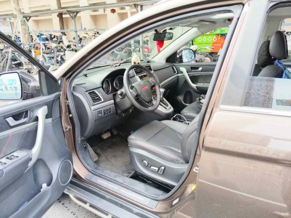 [深圳·粤B] 二手哈弗哈弗H62015款 运动版 1.5T 自动两驱豪华型