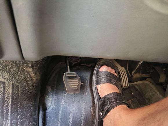 [义乌·浙G] 二手福特新世代全顺2009款 2.4T柴油多功能型短轴中顶Duratorq