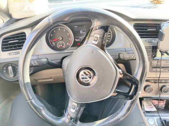 [上海·沪D] 二手大众高尔夫2015款 1.4TSI 自动豪华型