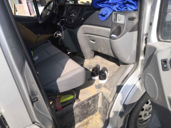 [武汉·鄂A] 二手福田图雅诺2021款 2.0T手动通途长轴中顶5/6/7座4F20TC3