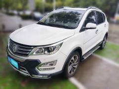 [南京·苏A] 宝骏宝骏5602015款 1.8L 手动豪华型