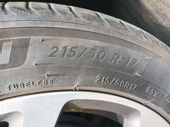 [上海·沪A] 二手别克VELITE 52017款 时尚增程型