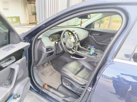 [广州·粤A] 二手捷豹捷豹F-PACE2016款 2.0T 两驱R-Sport运动版