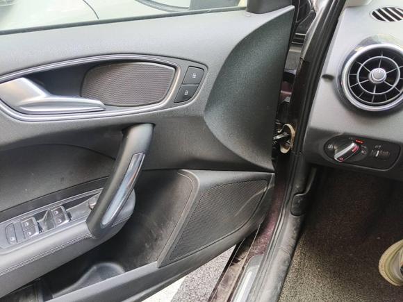 [上海·沪L] 二手奥迪奥迪A12016款 30 TFSI Sportback Design风尚版