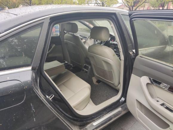 [上海·苏D] 二手奥迪奥迪A6L2011款 2.0 TFSI 自动标准型