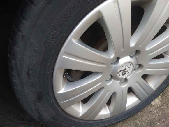 [深圳·粤B] 二手斯柯达昊锐2009款 1.8TSI 自动优雅版