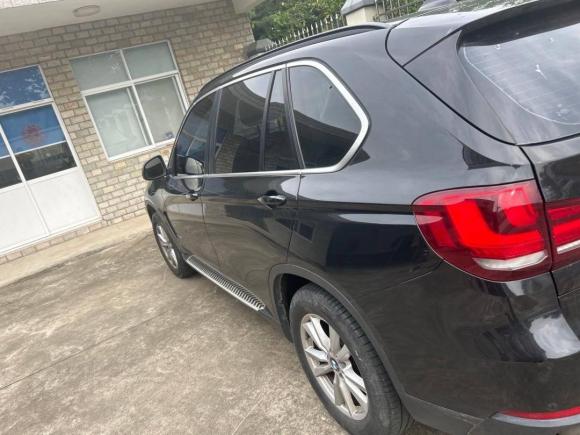 [南通·苏F] 二手宝马宝马X52015款 xDrive28i