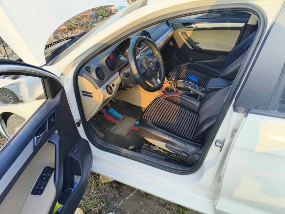 [上海·豫N] 二手大众捷达2013款 1.6L 手动舒适型