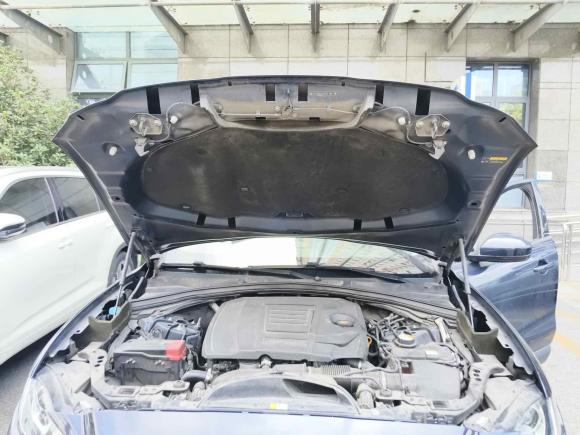 [上海·沪B] 二手捷豹捷豹F-PACE2018款 2.0T 两驱都市尊享版