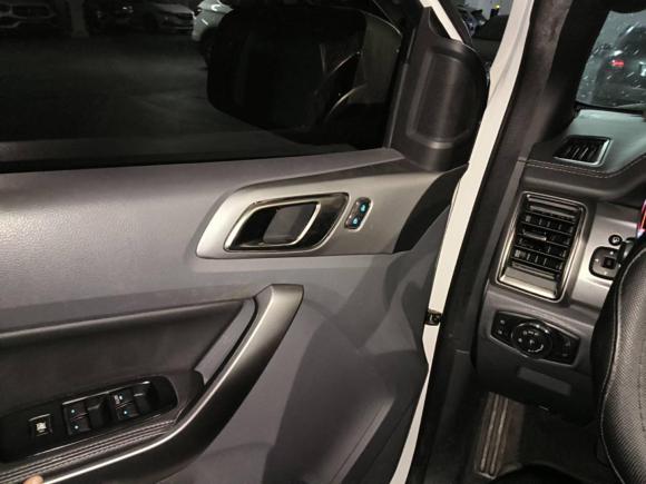 [青岛·鲁B] 二手福特撼路者2017款 2.0T 汽油自动四驱豪华版 7座