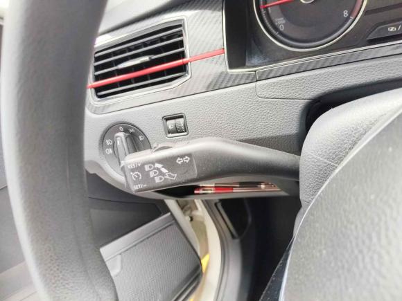 [深圳·湘L] 二手大众桑塔纳2017款 浩纳 1.6L 自动舒适版