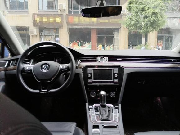 [西安·陕U] 二手大众迈腾2018款 改款 330TSI DSG 豪华型