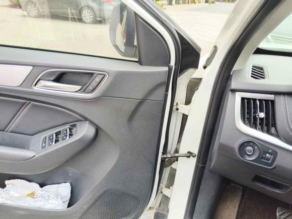 [南通·苏F] 二手荣威荣威RX52016款 20T 两驱自动互联网智享版