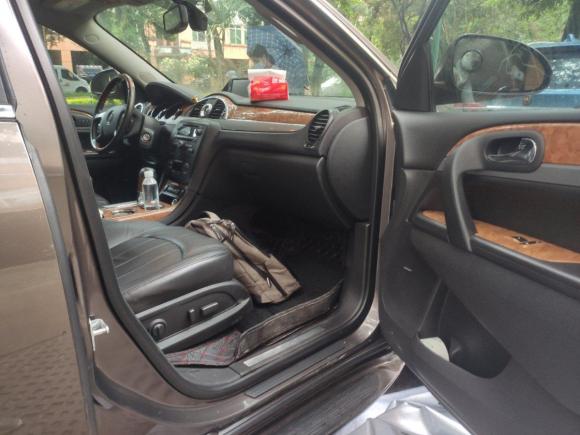 [广州·粤A] 二手别克昂科雷2013款 3.6L 四驱旗舰版