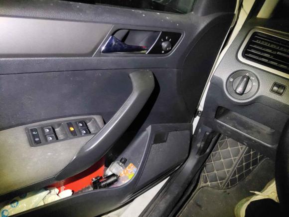 [广州·粤A] 二手大众桑塔纳2015款 浩纳 1.6L 自动风尚型