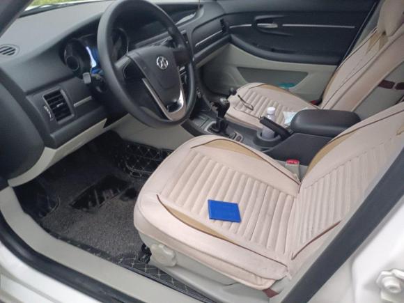 [青岛·鲁U] 二手北京汽车绅宝D502014款 1.5L 手动标准版