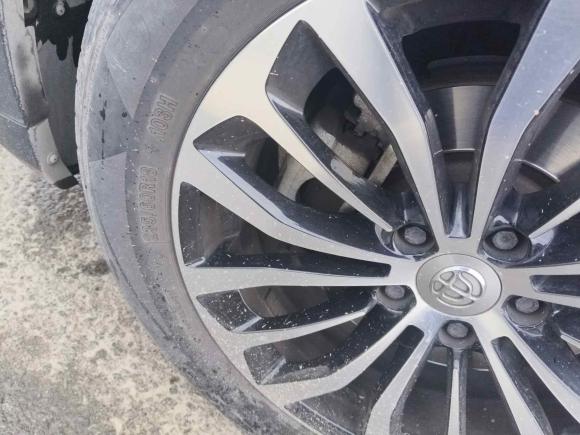 [西安·陕A] 二手中华中华V62018款 1.5T 自动尊贵型