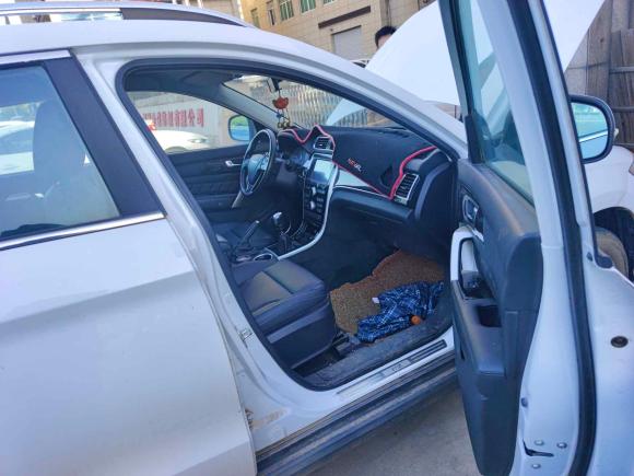 [湖州·皖L] 二手哈弗哈弗H22016款 红标 1.5T 手动两驱精英型