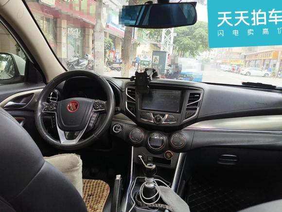 [佛山·粤X] 二手比亚迪宋2017款 盖世升级版 1.5TI 手动精英型
