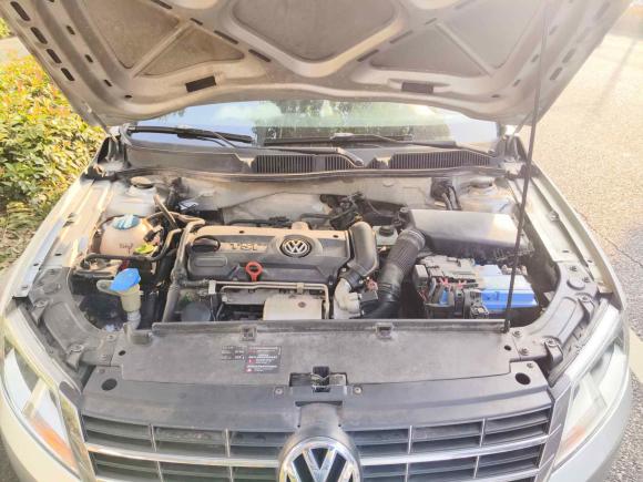 [苏州·苏U] 二手大众朗逸2013款 1.4TSI DSG舒适版