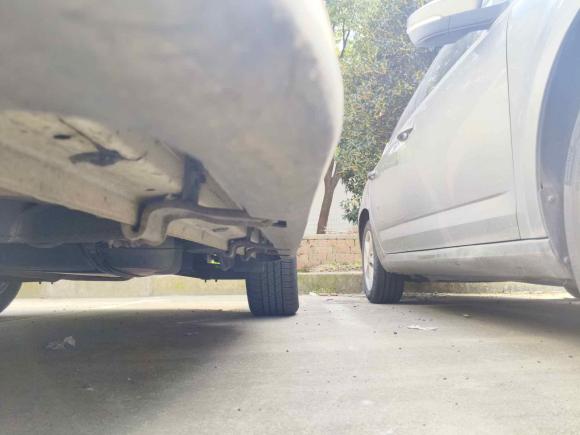 [上海·沪C] 二手荣威荣威RX52016款 20T 两驱自动互联网智享版