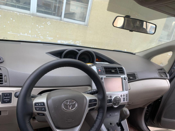 [佛山·粤E] 二手丰田逸致2011款 180G CVT舒适版