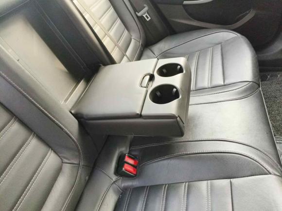 [武汉·鄂A] 二手别克君威2014款 1.6T 时尚技术型