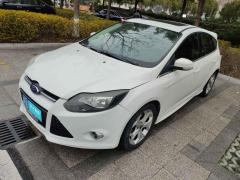 [南通·苏A] 福特福克斯2012款 两厢 2.0L 手动豪华运动型