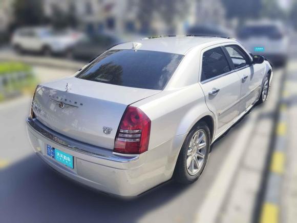 [苏州·苏E] 二手克莱斯勒克莱斯勒300C2006款 3.5L 豪华领航版