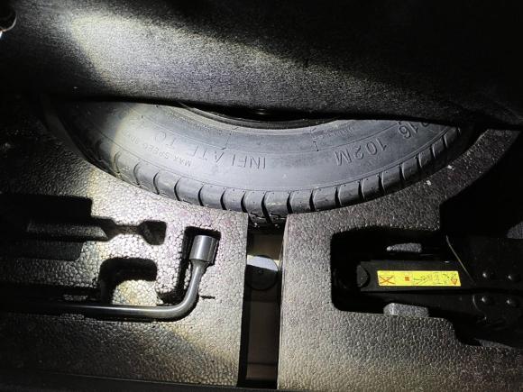 [杭州·浙A] 二手标致标致3082016款 1.6L 自动豪华版