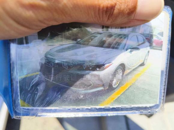 [苏州·苏U] 二手丰田亚洲龙2019款 双擎 2.5L XLE尊贵版 国VI