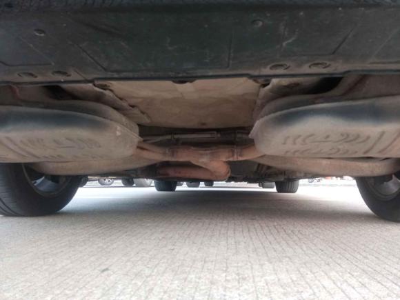 [佛山·粤R] 二手别克君越2010款 2.4L雅致版