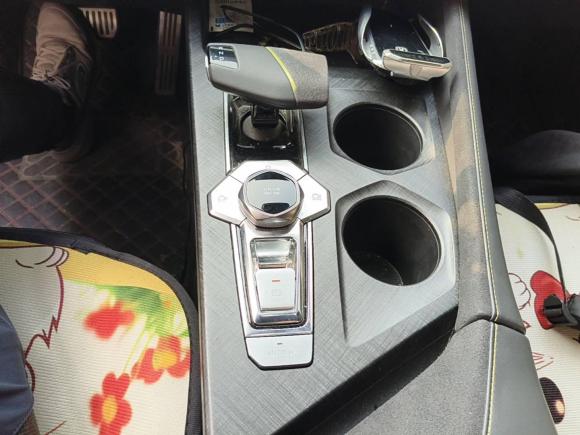 [西安·陕A] 二手长安长安UNI-V2022款 1.5T 运动版