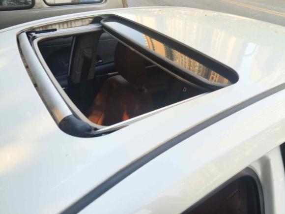 [成都·川A] 二手丰田雷凌2016款 1.6G CVT精英版