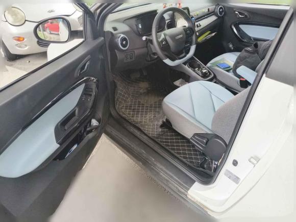 [成都·川A] 二手奇瑞新能源小蚂蚁2022款 改款 甜粉款 半糖版 磷酸铁锂 30.7kWh 30kW 301km