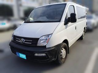 上汽大通MAXUS新途V802019款 2.5T经典款6挡手动傲运通短轴超低顶5/6座