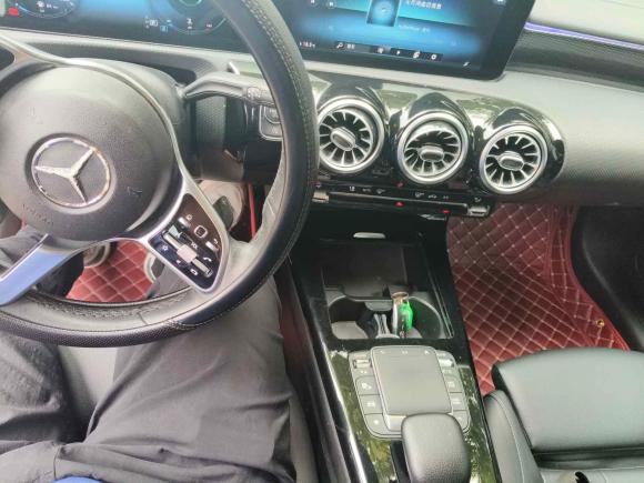 [金华·浙G] 二手奔驰奔驰A级2021款 A 200 L 运动轿车动感型