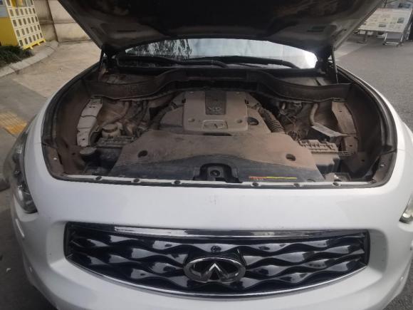 [成都·辽B] 二手英菲尼迪英菲尼迪FX2009款 FX35 超越版