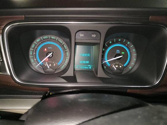 [上海·沪A] 二手别克别克GL82014款 3.0L GT豪华商务豪雅版