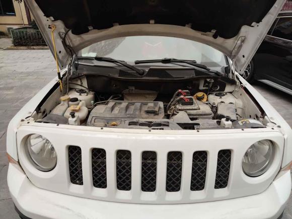 [合肥·鲁A] 二手Jeep自由客2014款 2.4L 运动版