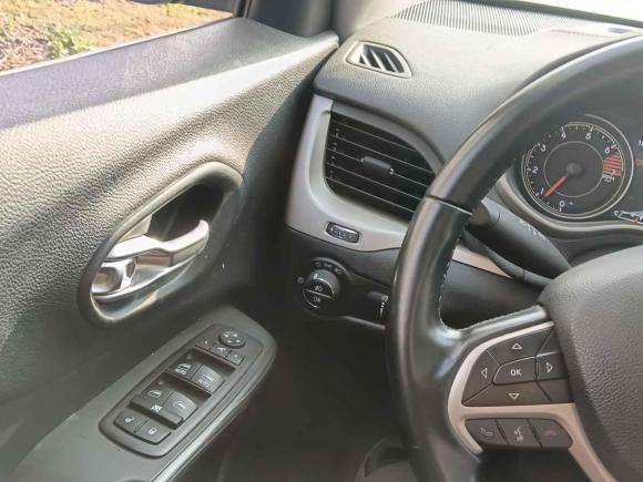 [苏州·苏E] 二手Jeep自由光2017款 2.4L 专业智能版