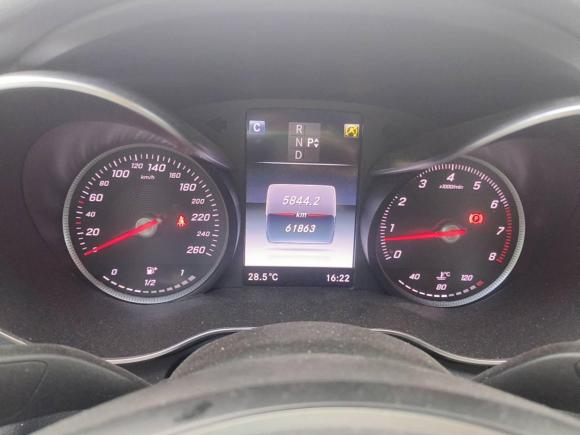 [南京·苏A] 二手奔驰奔驰C级2017款 改款 C 200 L 运动版