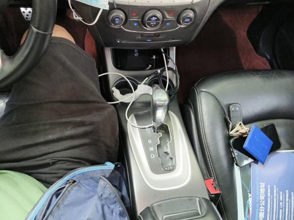 [南通·苏F] 二手道奇酷威2013款 2.4L 两驱尊尚版