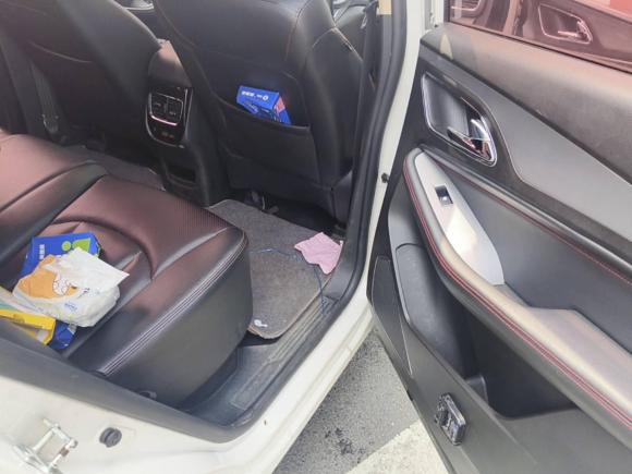 [深圳·鄂A] 二手宝骏宝骏5602016款 1.8L iAMT豪华型