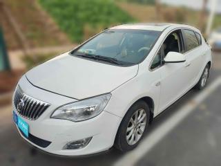 别克英朗2014款XT1.6L自动时尚版