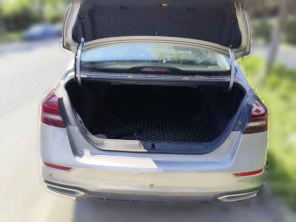 [上海·苏C] 二手吉利汽车帝豪2021款 UP 1.5L 手动豪华型