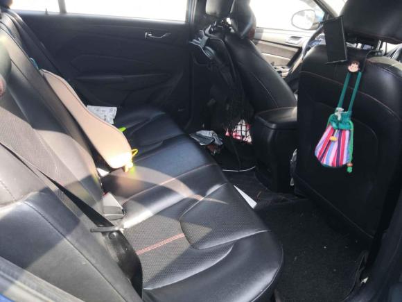 [广州·粤A] 二手奇瑞艾瑞泽52016款 1.5L 手动领潮版