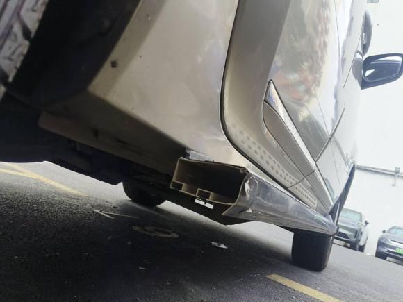 [上海·沪B] 二手雷诺科雷傲2014款 2.5L 四驱舒适版