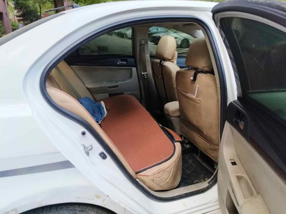 [无锡·苏B] 二手三菱翼神2012款 时尚版 1.8L 手动舒适型