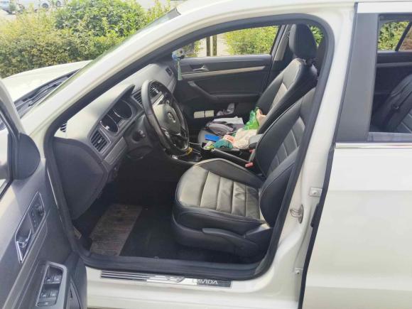 [上海·沪C] 二手大众朗逸2017款 1.6L 自动舒适版